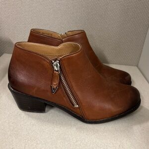 Vionic Jolene Ankle Boot Leather Shoes Women’s Size 6